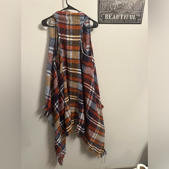 Flannel Vest - Picture 2 of 4